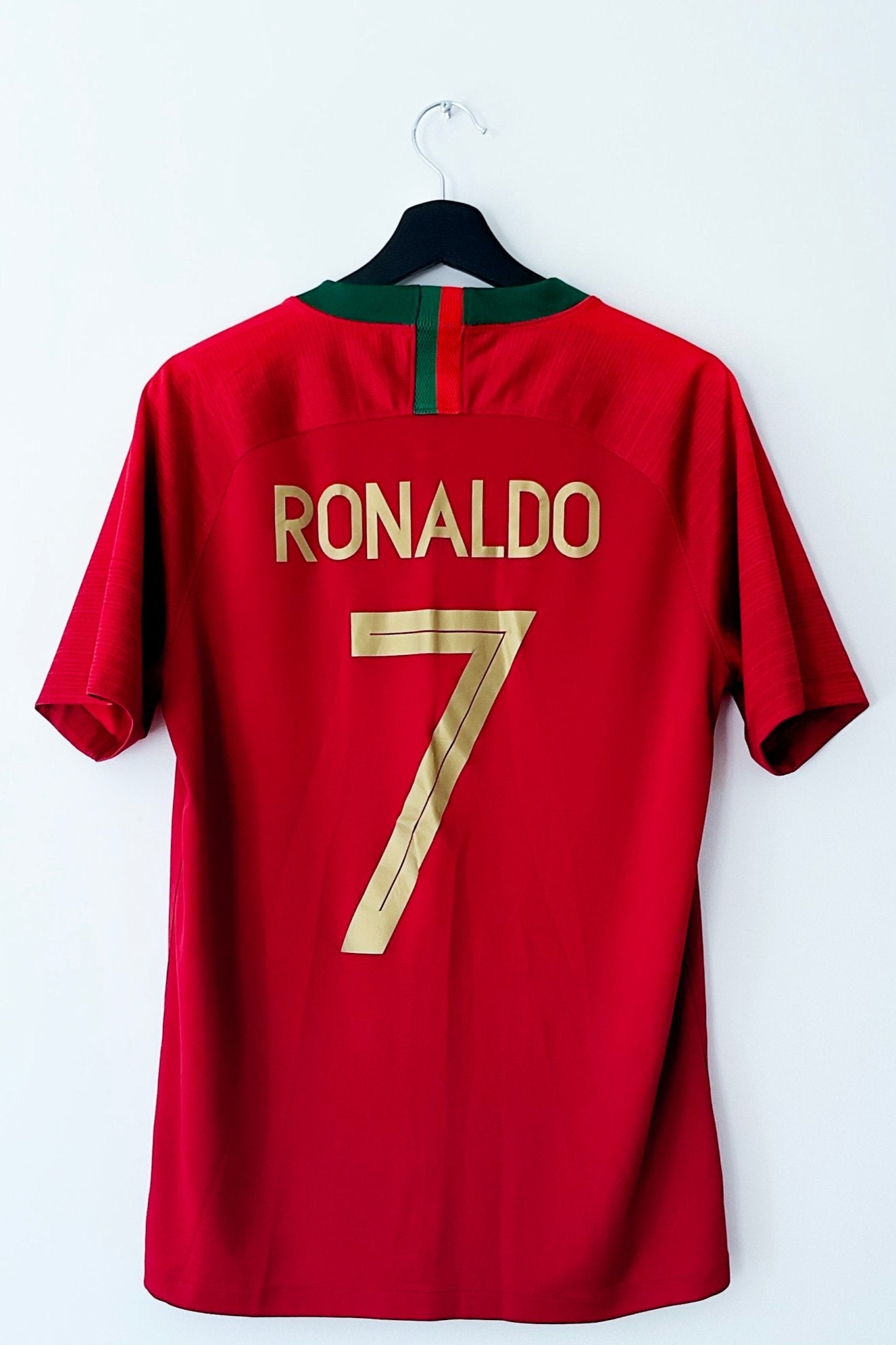 Cristiano Ronaldo Portugal National Team #7 T-Shirt Sz XL *Used