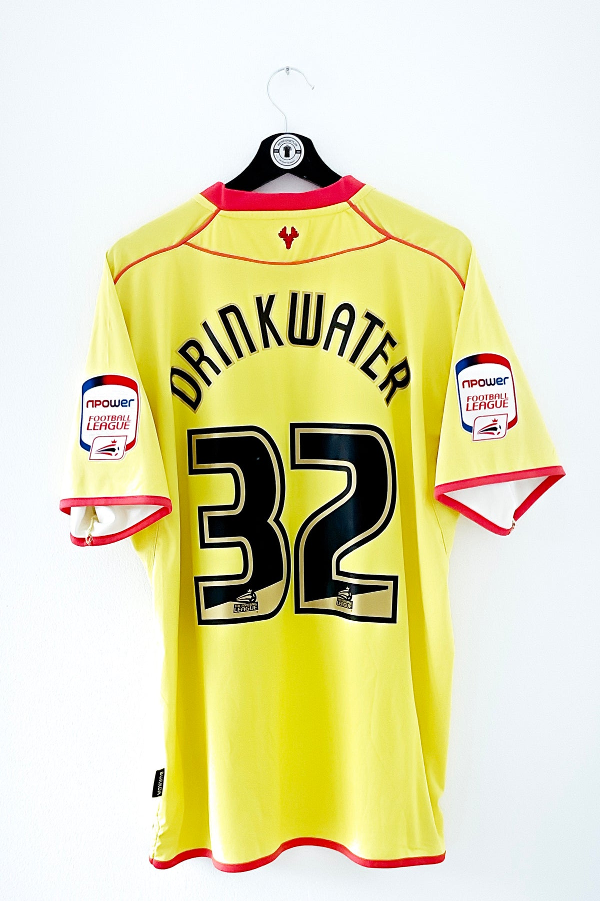 Watford 2010/2011 Hjemmebane #Drinkwater 32 XL 9/10