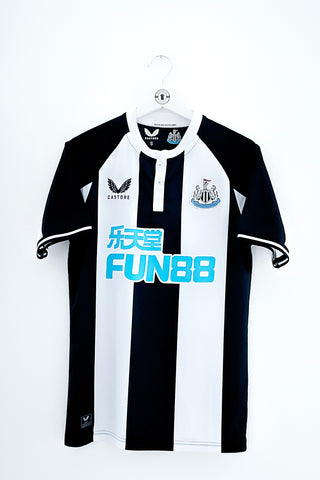 Newcastle United 2021/2022 Hjemmebane Small 8/10