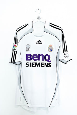 Real Madrid 2006/2007 Hjemmebane #Ronaldo 9 Medium 9/10