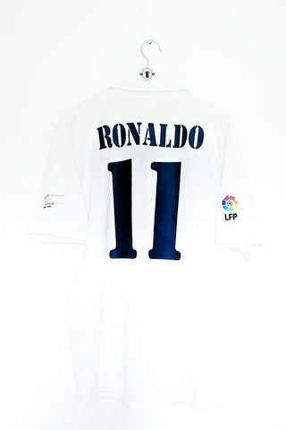 Real Madrid 2002/2003 Hjemmebane #Ronaldo 11 Large 9/10