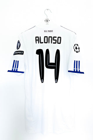 Real Madrid 2010/2011 Hjemmebane #Alonso 14 Medium 9/10
