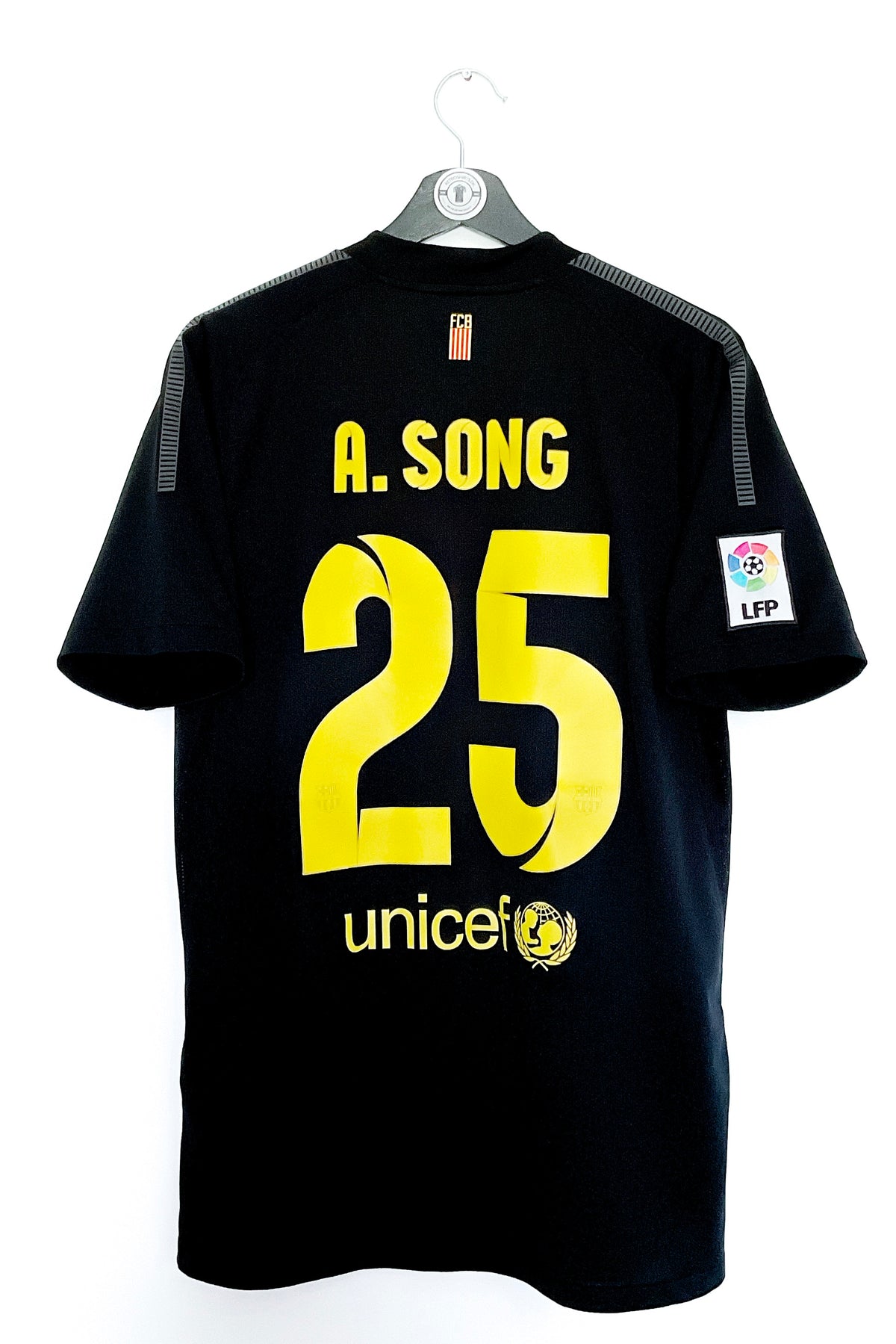 Barcelona 2011/2012 Udebane #A. Song 25 Medium 9/10