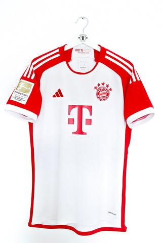 Bayern München 2023/2024 Hjemmebane #Müller 25 Medium 6/10