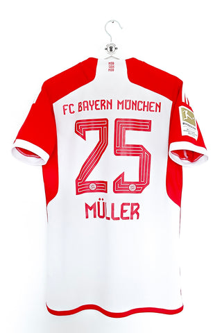 Bayern München 2023/2024 Hjemmebane #Müller 25 Medium 6/10