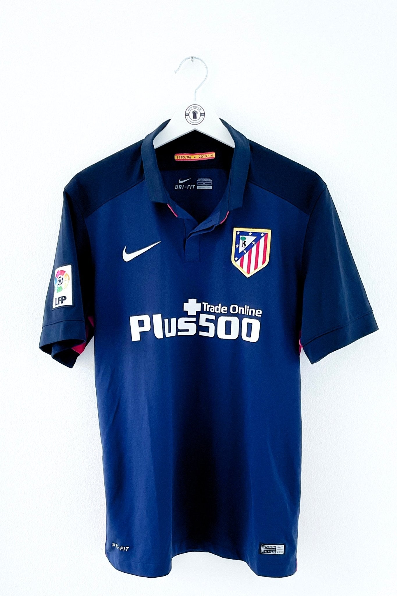 Atletico Madrid 2016/2017 Udebane #Jackson M. 11 #Tags Medium 8/10 - Retroshirts.dk